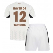 Bayer Leverkusen Edmond Tapsoba #12 Uit tenue voor kinderen 2024-25 Korte Mouwen (+ broek)