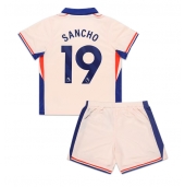 Chelsea Jadon Sancho #19 Uit tenue voor kinderen 2024-25 Korte Mouwen (+ broek)