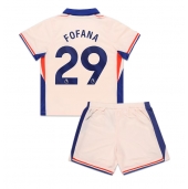 Chelsea Wesley Fofana #29 Uit tenue voor kinderen 2024-25 Korte Mouwen (+ broek)