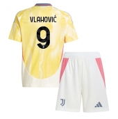 Juventus Dusan Vlahovic #9 Uit tenue voor kinderen 2024-25 Korte Mouwen (+ broek)