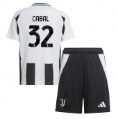 Juventus Juan Cabal #32 Thuis tenue voor kinderen 2024-25 Korte Mouwen (+ broek)