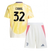 Juventus Juan Cabal #32 Uit tenue voor kinderen 2024-25 Korte Mouwen (+ broek)