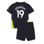 Manchester City Ilkay Gundogan #19 Uit tenue voor kinderen 2024-25 Korte Mouwen (+ broek)