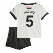 Manchester United Harry Maguire #5 Derde tenue voor kinderen 2024-25 Korte Mouwen (+ broek)