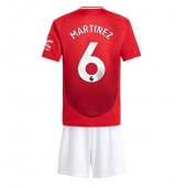 Manchester United Lisandro Martinez #6 Thuis tenue voor kinderen 2024-25 Korte Mouwen (+ broek)