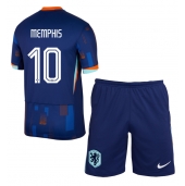 Nederland Memphis Depay #10 Uit tenue voor kinderen EK 2024 Korte Mouwen (+ broek)