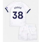 Tottenham Hotspur Destiny Udogie #38 Thuis tenue voor kinderen 2023-24 Korte Mouwen (+ broek)